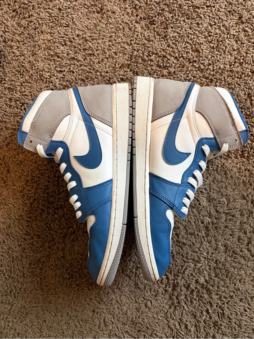 Jordan 1 high og true blue